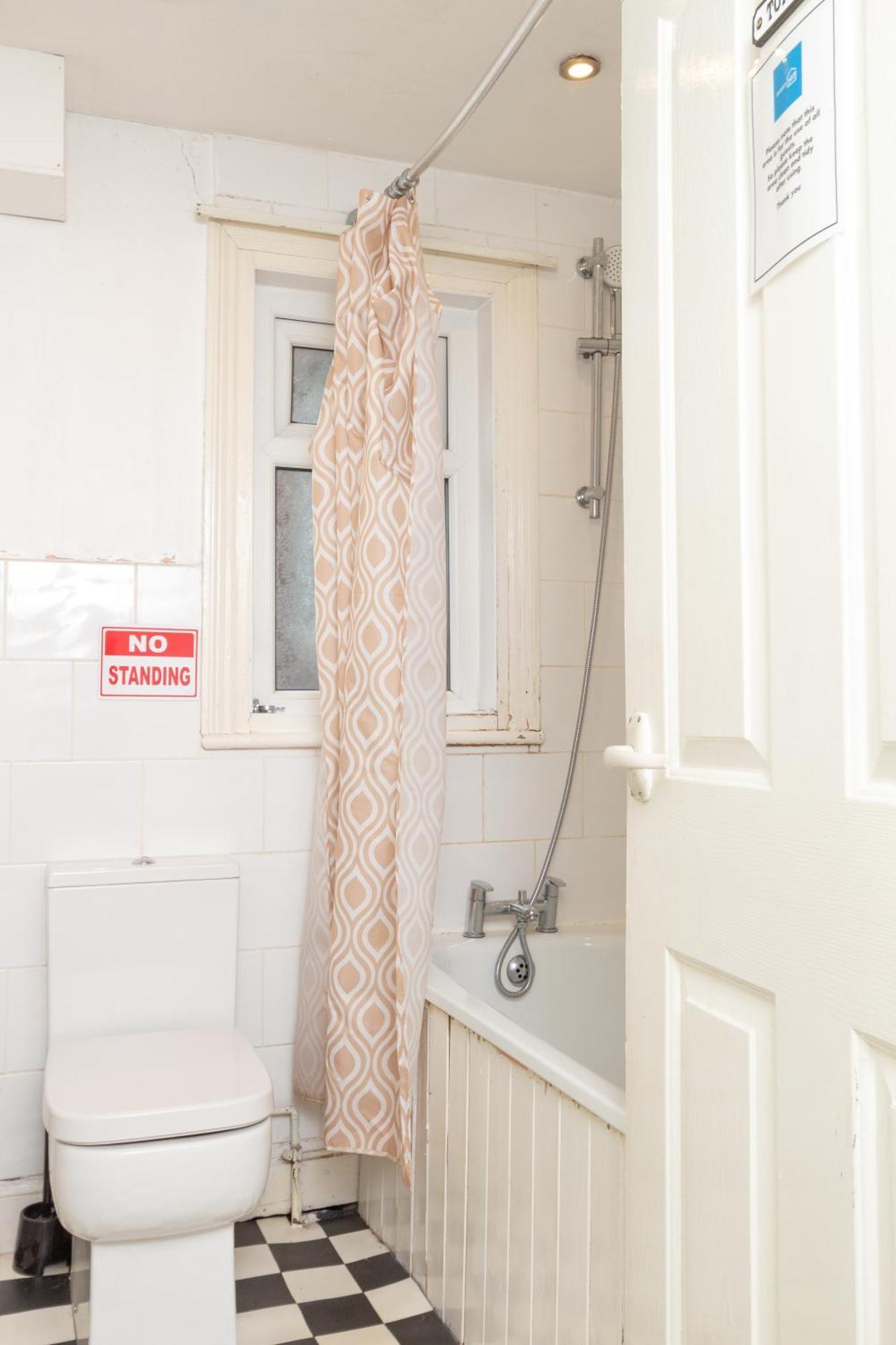 Lovely Private Rooms Near Mcr Centre 맨체스터 외부 사진