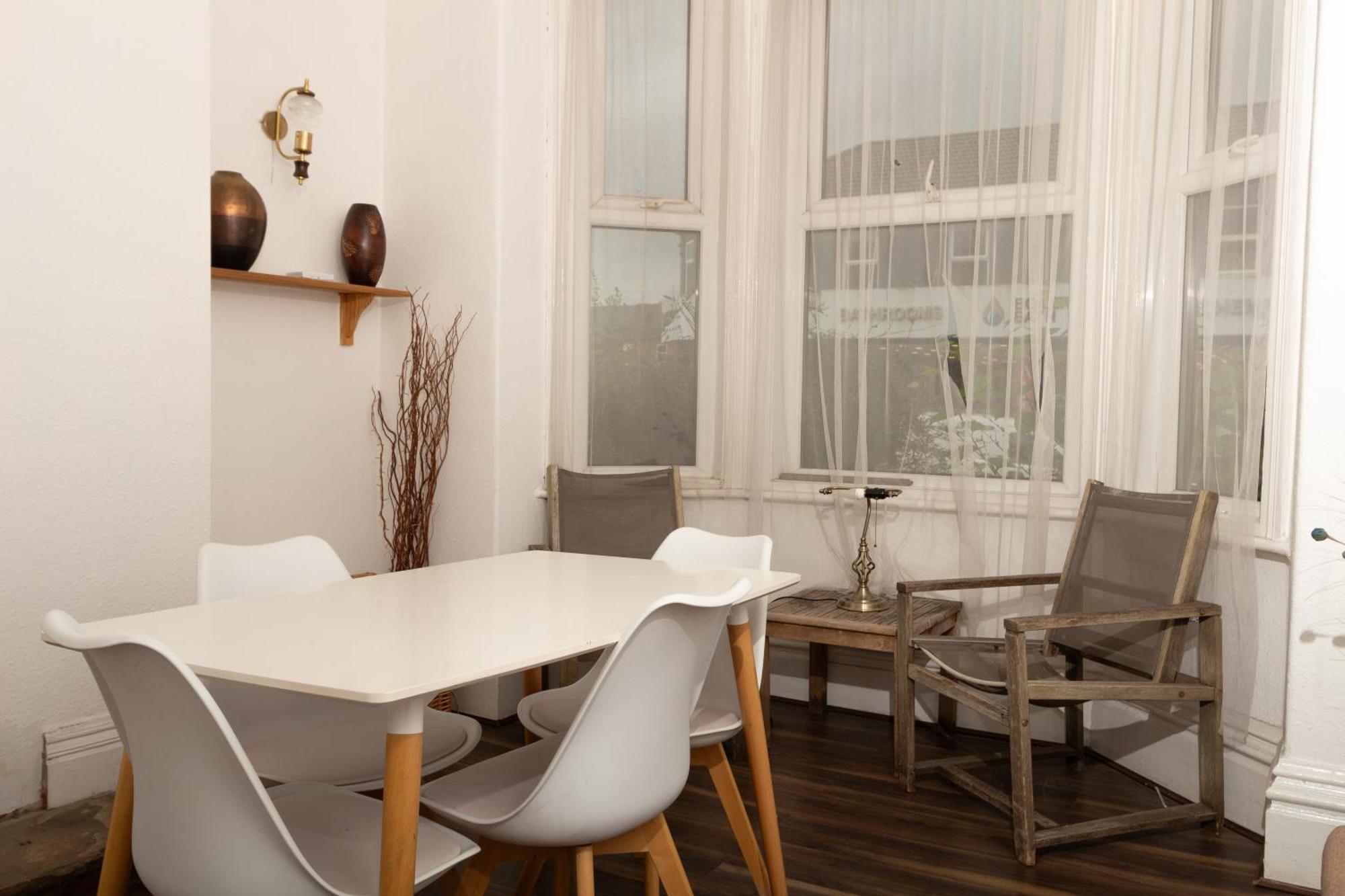 Lovely Private Rooms Near Mcr Centre 맨체스터 외부 사진